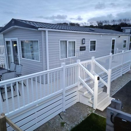 3-Bedroom Holiday Home With Valley Views Newquay  Exterior photo